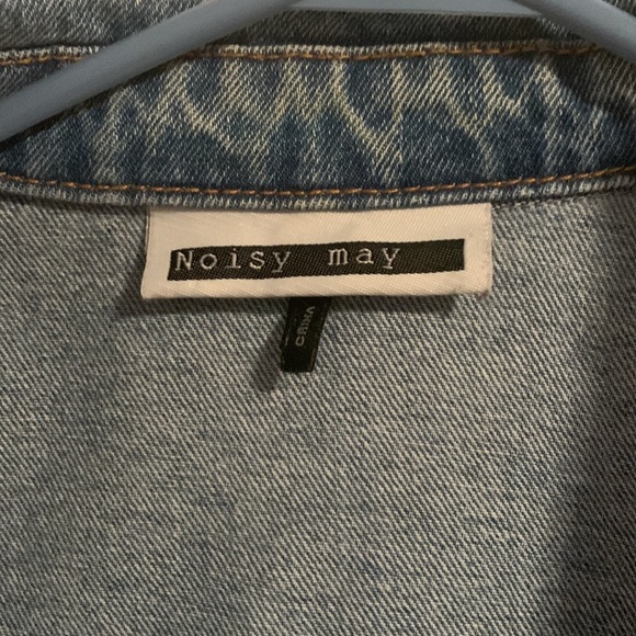 Noisy May Distressed Denim Jacket - Picture 4 of 4